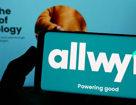 Allwyn sceglie Mark Hughes come responsabile della sicurezza