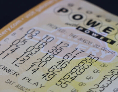 Il jackpot del Powerball sfiora ancora una volta i 100 milioni di dollari