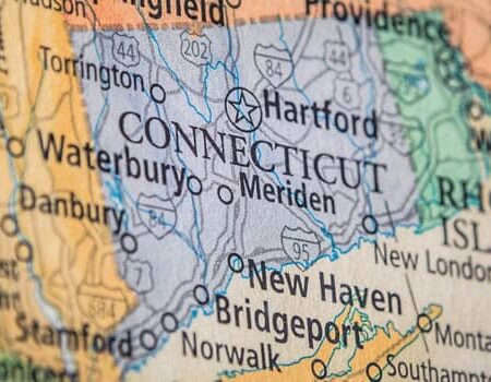 Progetto di legge del Connecticut per legalizzare le scommesse collegiali e introdurre regolamenti più severi