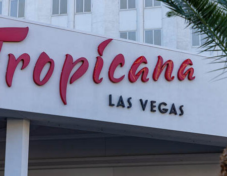 Tropicana Las Vegas vende ricordi iconici prima della chiusura